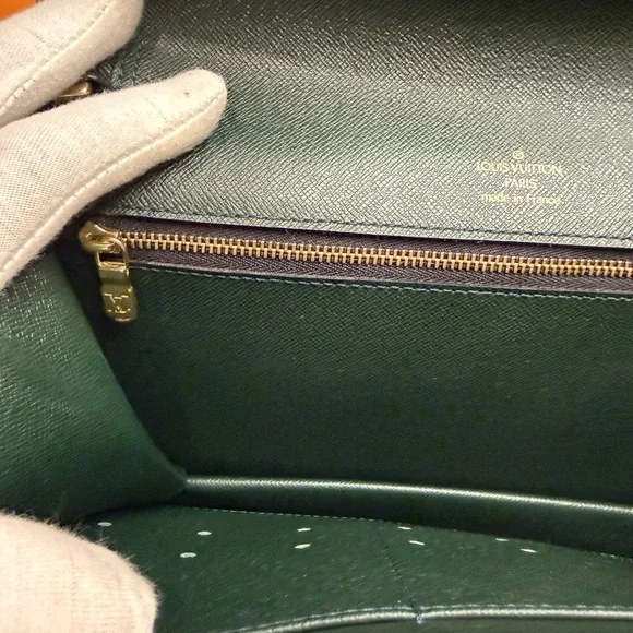 Authentic Louis Vuitton Green Taiga Leather Wristlet & Clutch Brass Hardware - Picture 9 of 13